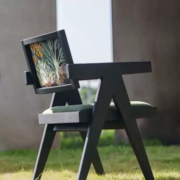 Pre-loved embroidered Chandigarh dining chairs